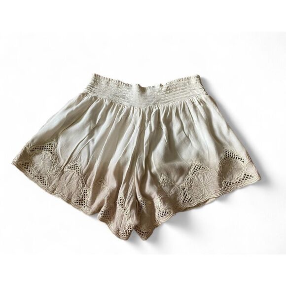 Surf Gypsy Eyelet  Women’s Ombré Color Shorts Size M Excellent Condition - Picture 2 of 8
